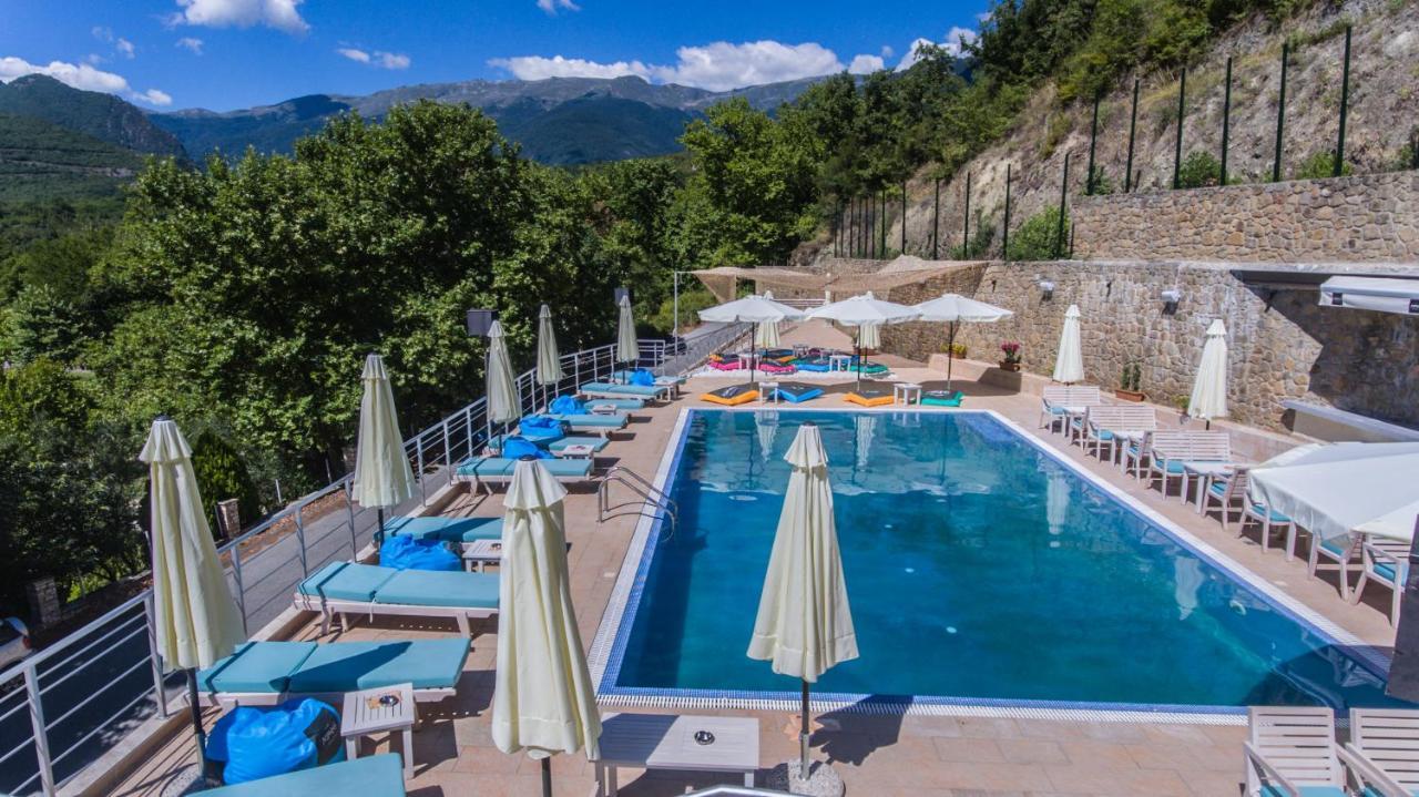 Nymfes Hotel Káto Loutrákion Exteriér fotografie