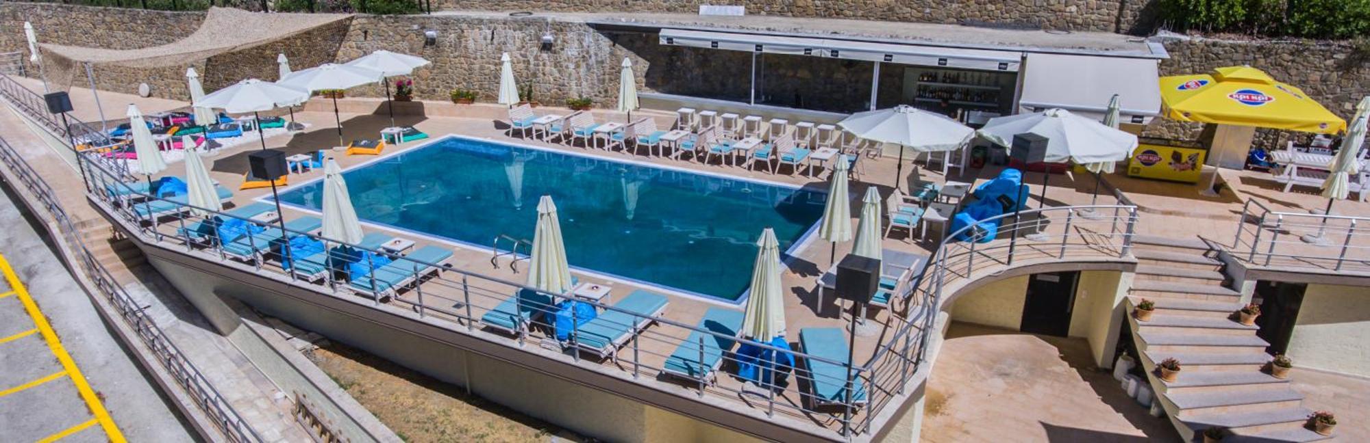 Nymfes Hotel Káto Loutrákion Exteriér fotografie