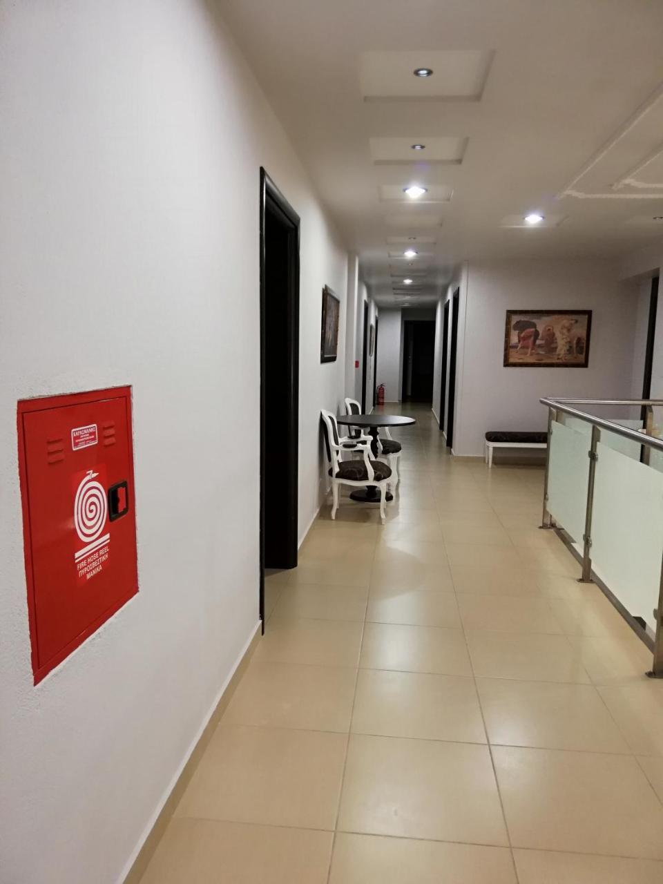 Nymfes Hotel Káto Loutrákion Exteriér fotografie